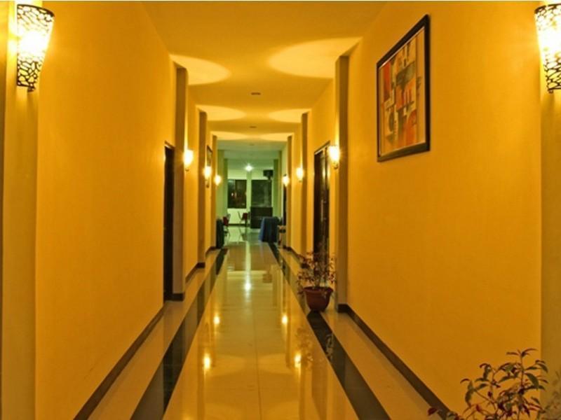 بوكور Gumilang Hotel المظهر الخارجي الصورة