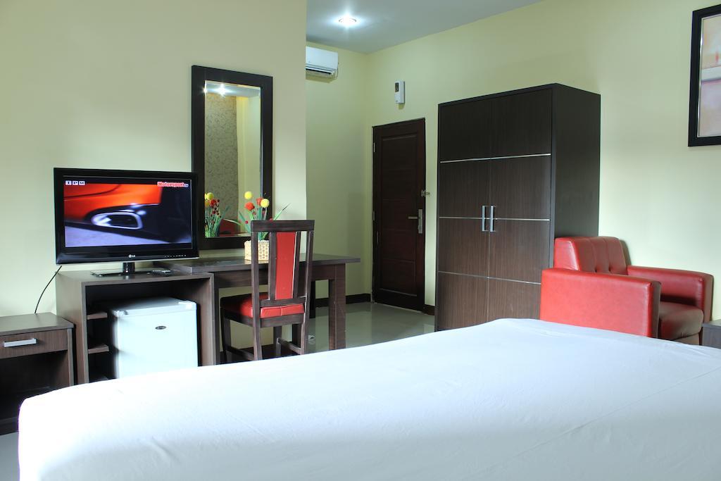 بوكور Gumilang Hotel الغرفة الصورة