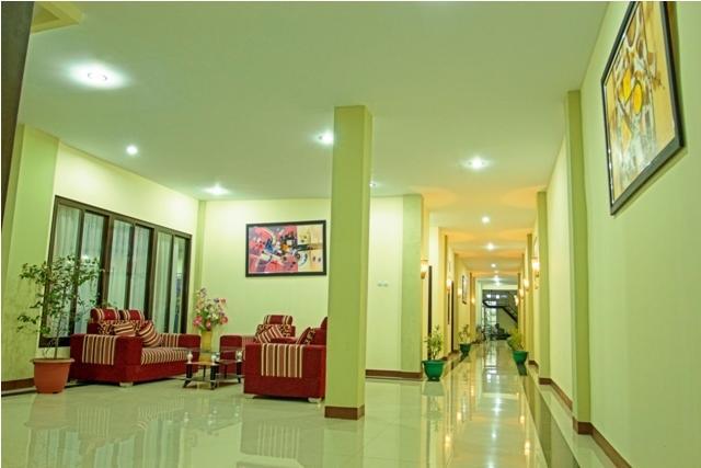 بوكور Gumilang Hotel المظهر الخارجي الصورة
